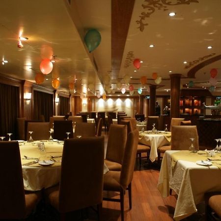 Nile Cruise 3 Nights From Aswan To Luxor Every Friday, Monday And Wednesday With Tours Exteriér fotografie